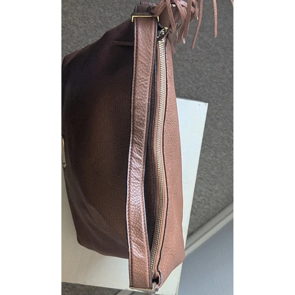 Michael Kors Bedford TZ Hobo Bag Women Brown Pebbled Leather Tassel Logo Plate
